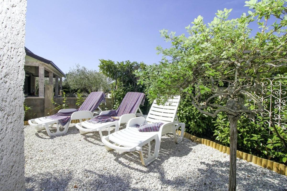 Casa Parenzana In Porec - Haus Fuer 7-9 Personen Bagian luar foto