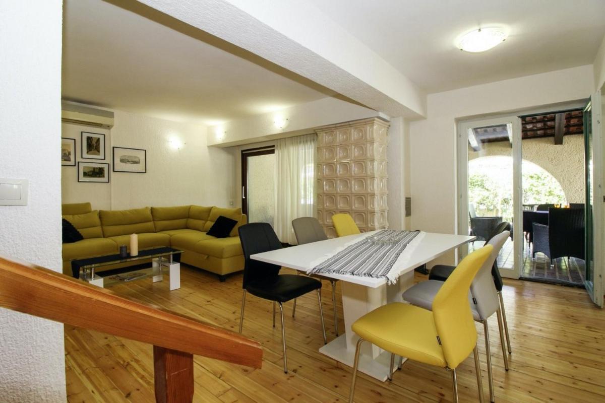 Casa Parenzana In Porec - Haus Fuer 7-9 Personen Bagian luar foto